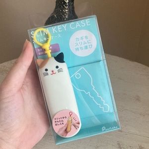 PuniLabo Kawaii Cat Slim Key Case